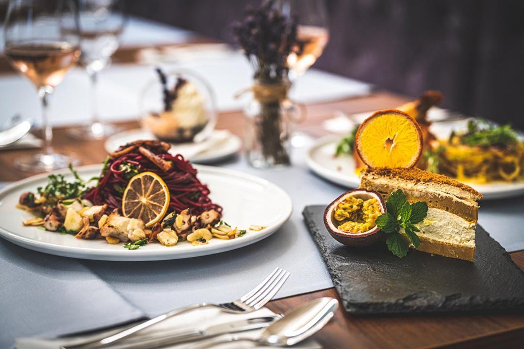 Zamek Trest Hotel Kültér fotó